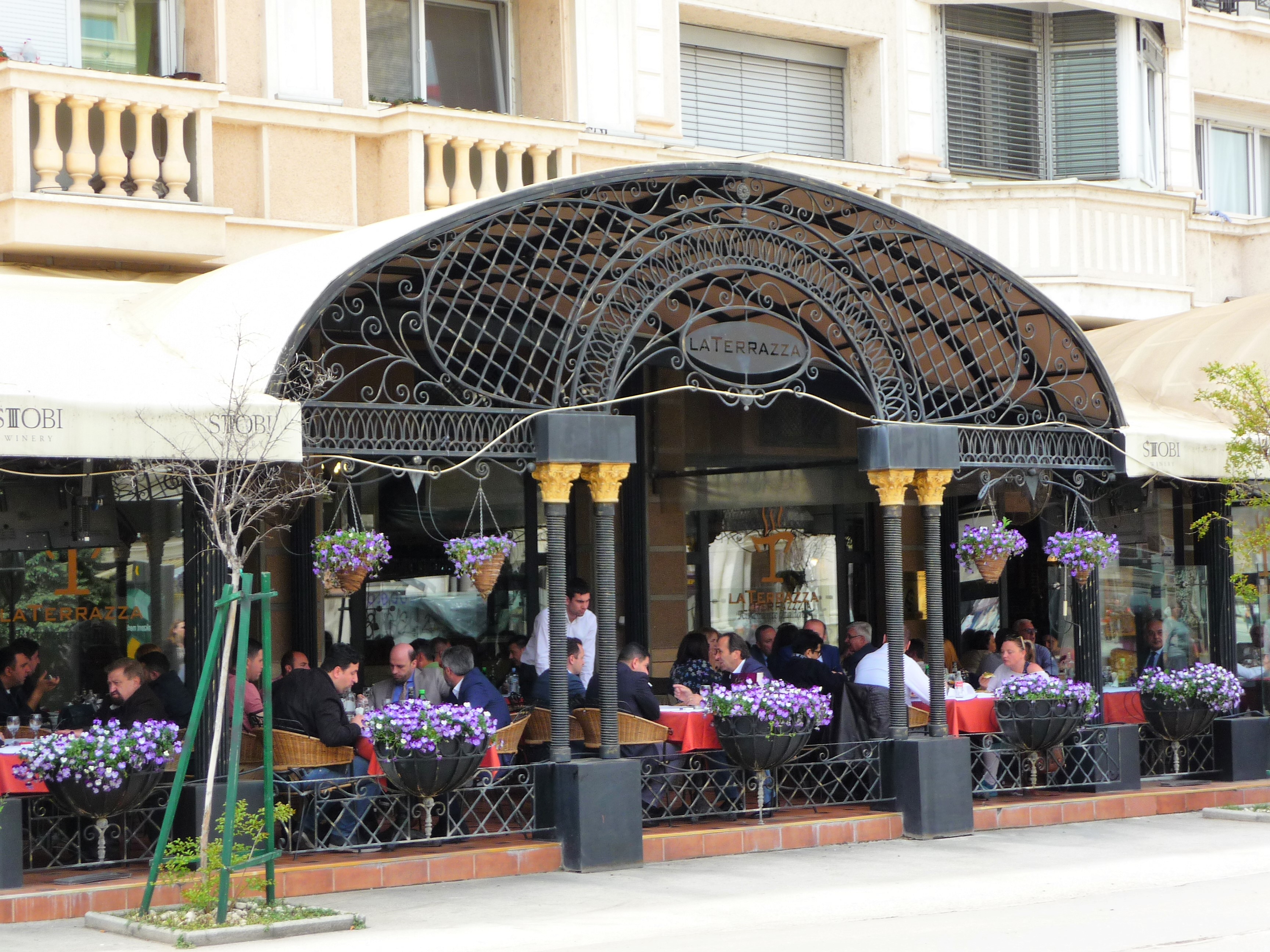 cafe 2