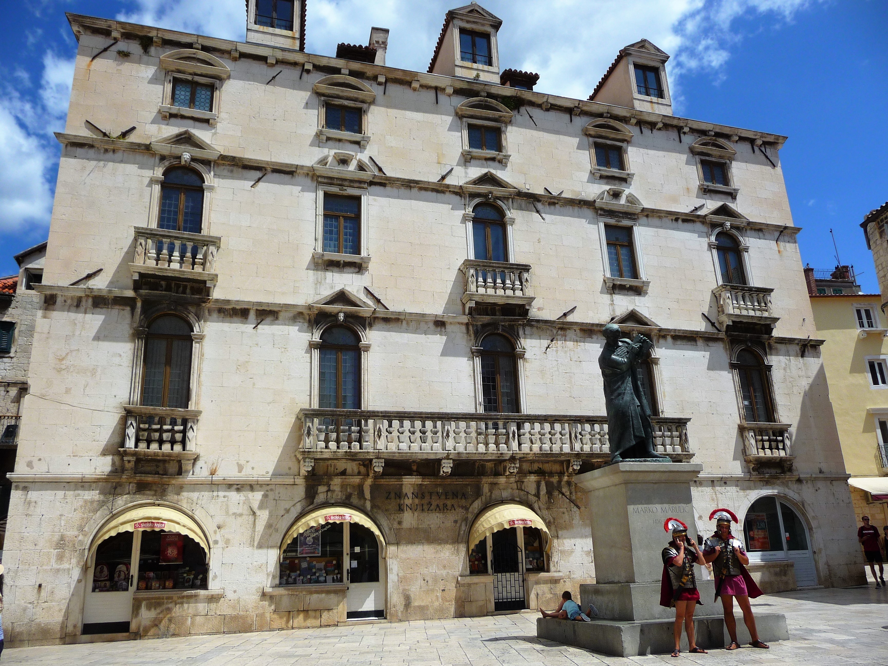 P1270688